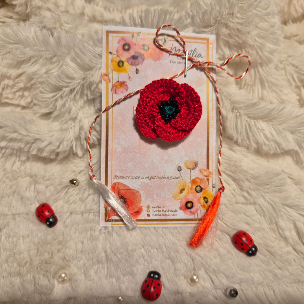 Mac croșetat roșu inchis