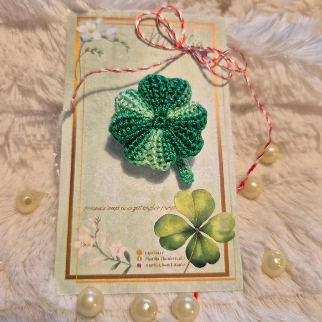 Trifoi cu patru foi verde crud (3D)